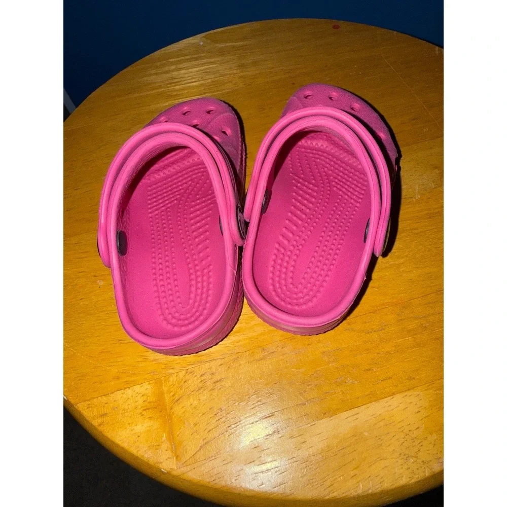 CROCS classic clogs